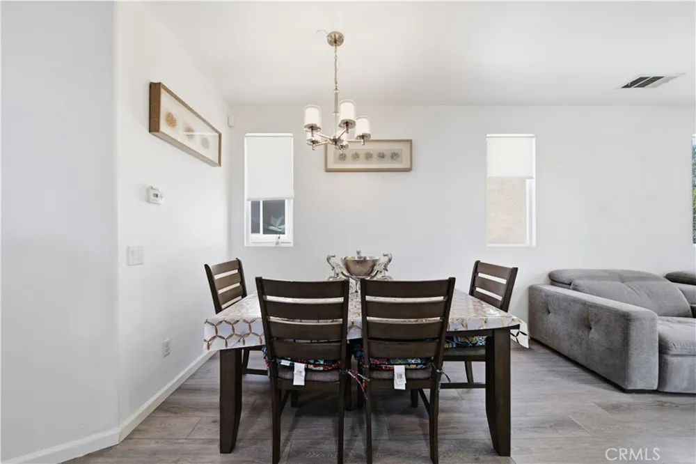 14685 Sherman Van Nuys, CA 91405