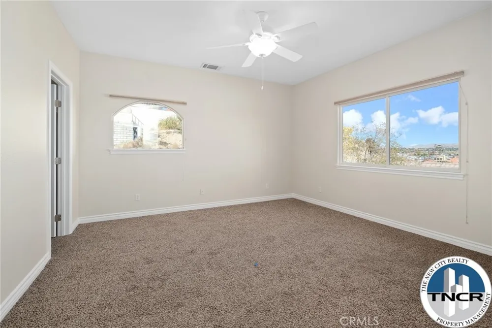 17998 Vista Point Victorville, CA 92395