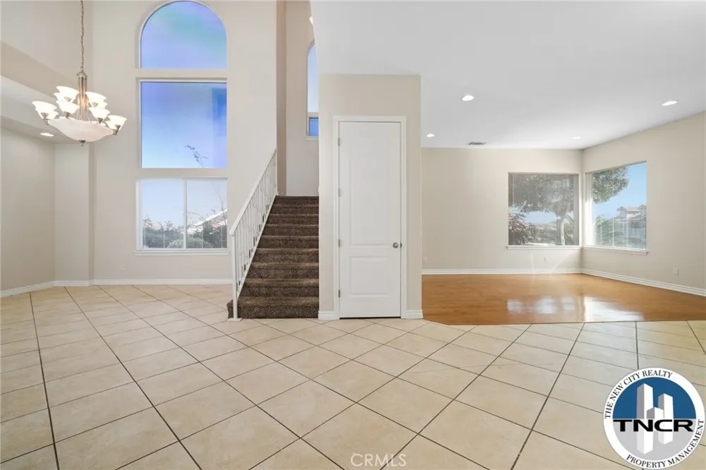 17998 Vista Point Victorville, CA 92395
