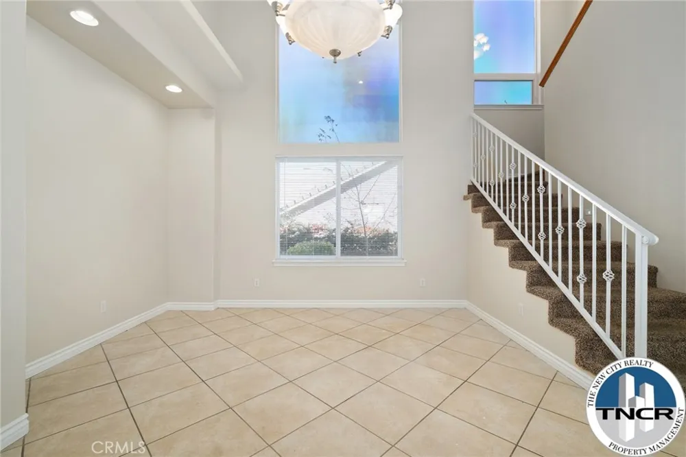 17998 Vista Point Victorville, CA 92395