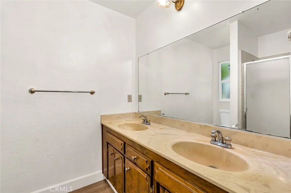 544 Adams Drive Chowchilla, CA 93610