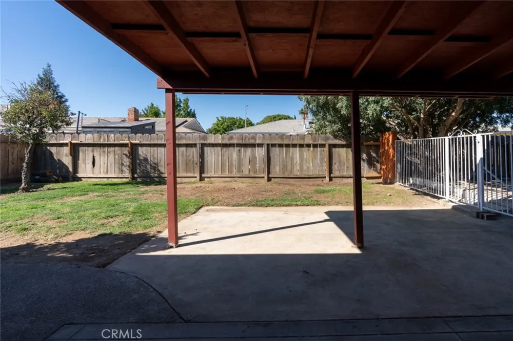 544 Adams Drive Chowchilla, CA 93610