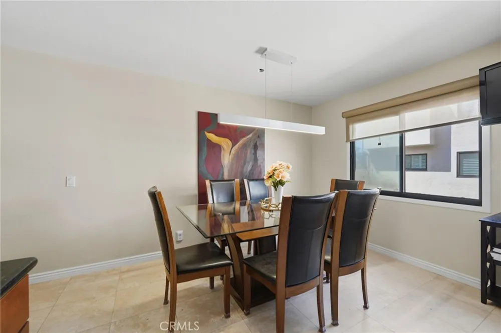 16506 Bordeaux Huntington Beach, CA 92649