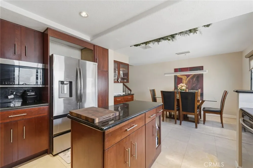 16506 Bordeaux Huntington Beach, CA 92649