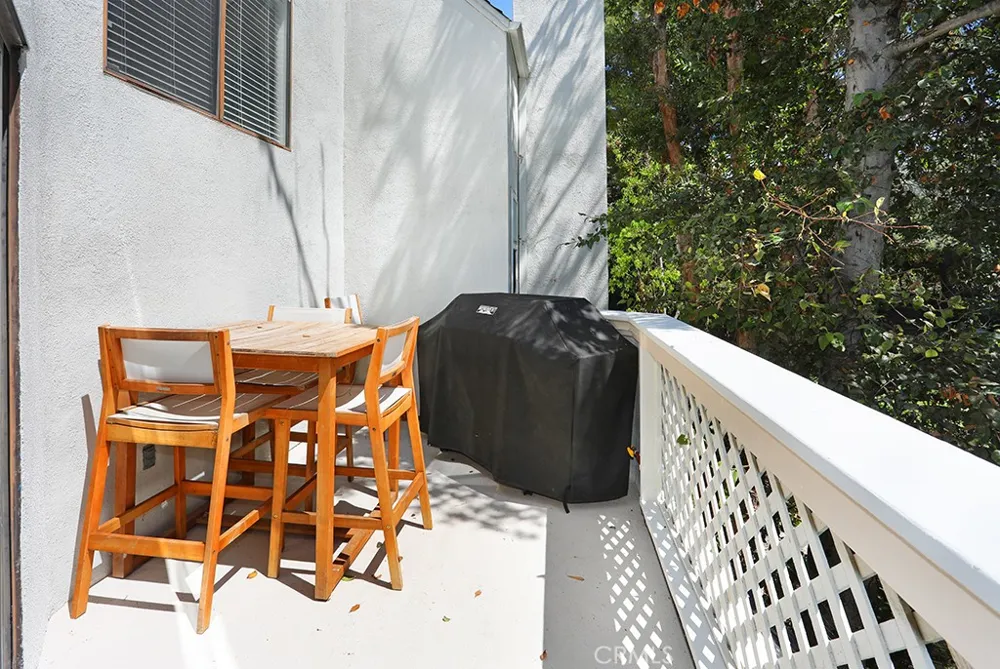 5846 E Creekside #31 Orange, CA 92869