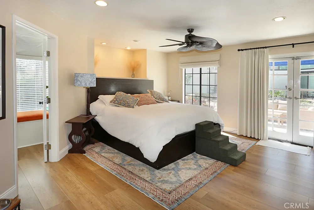 5846 E Creekside #31 Orange, CA 92869