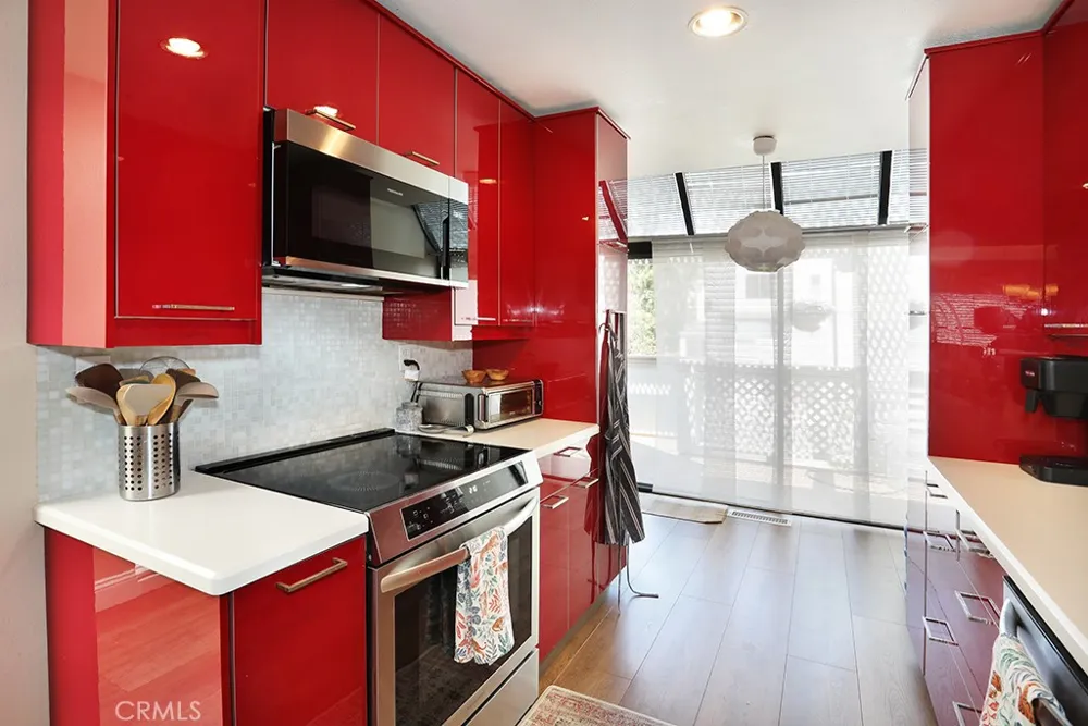 5846 E Creekside #31 Orange, CA 92869