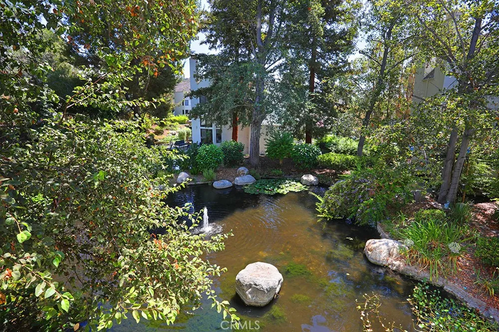 5846 E Creekside #31 Orange, CA 92869