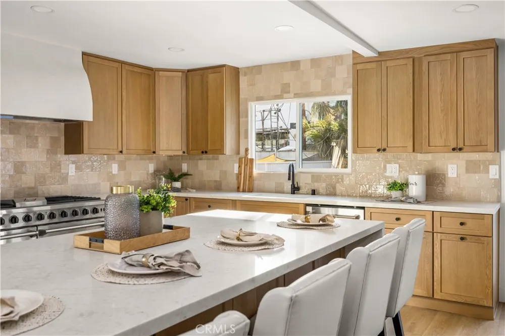 3635 Conquista Long Beach, CA 90808