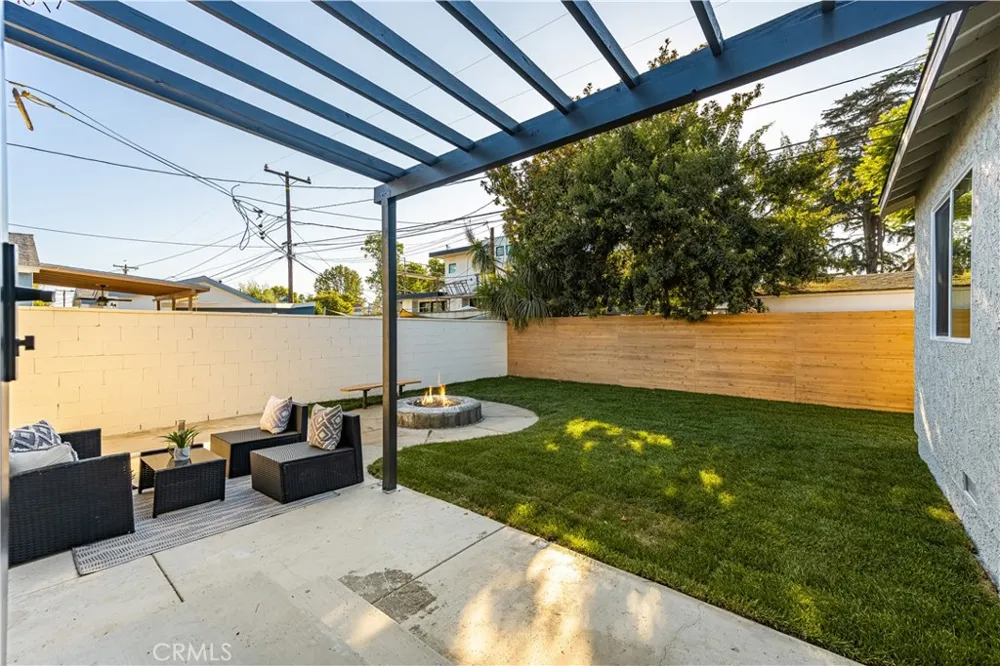 3635 Conquista Long Beach, CA 90808