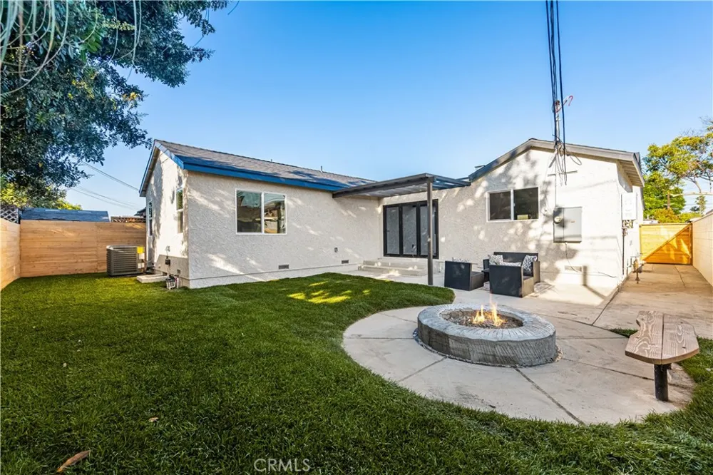 3635 Conquista Long Beach, CA 90808