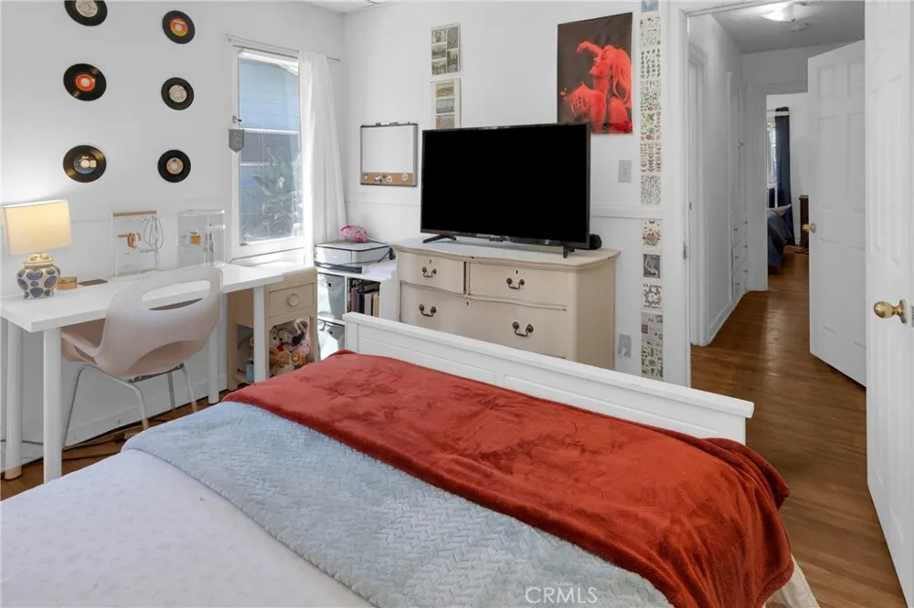126 Yale Avenue Fullerton, CA 92831