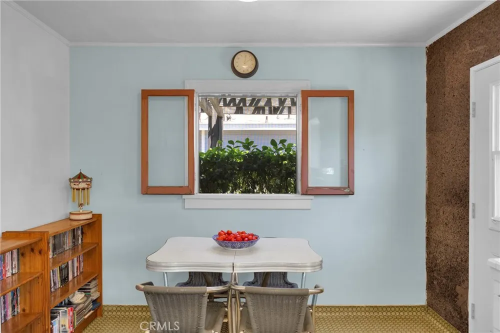 126 Yale Avenue Fullerton, CA 92831