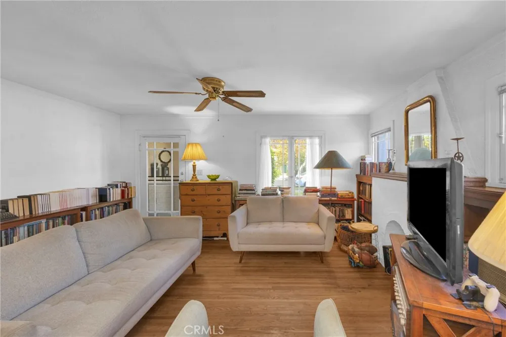 126 Yale Avenue Fullerton, CA 92831