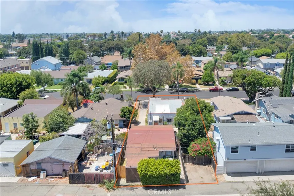 126 Yale Avenue Fullerton, CA 92831