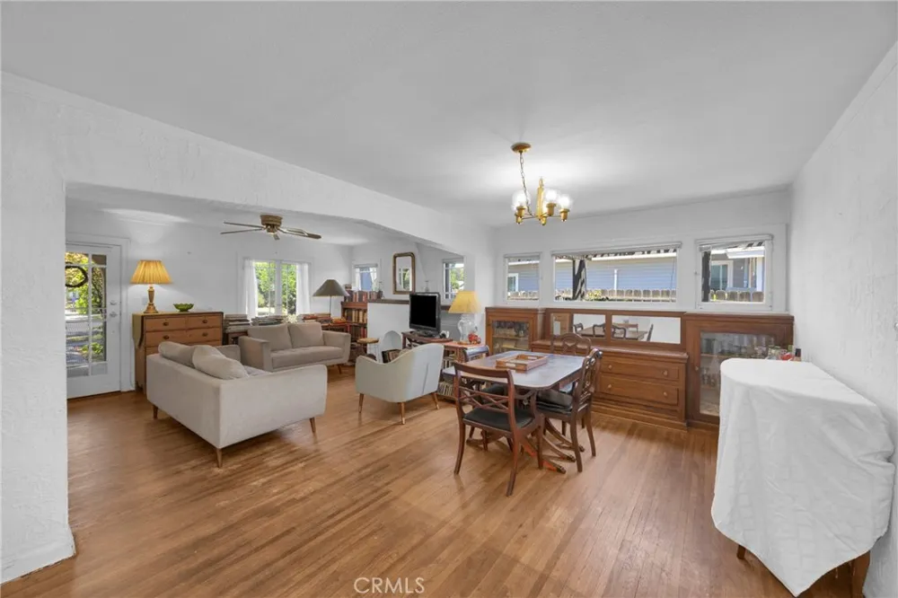 126 Yale Avenue Fullerton, CA 92831