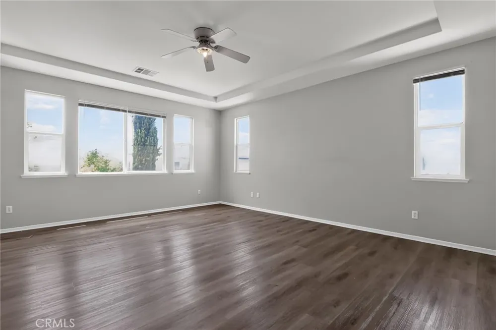 42437 71st W Lancaster, CA 93536