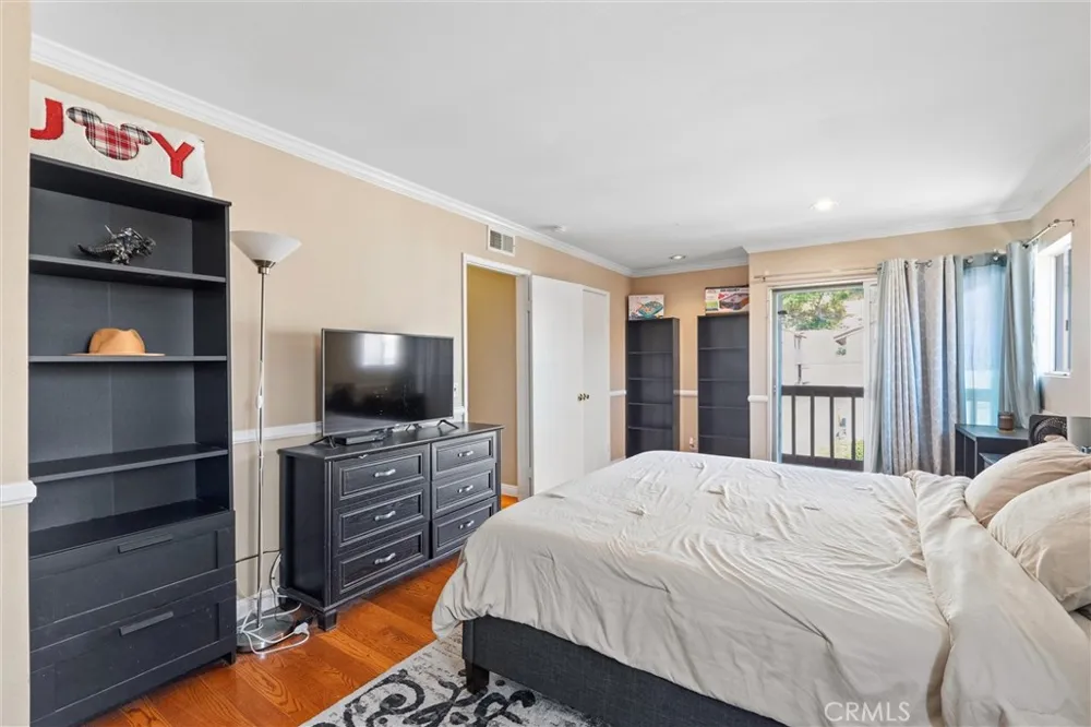 1734 Bradbury Drive #74 Montebello, CA 90640