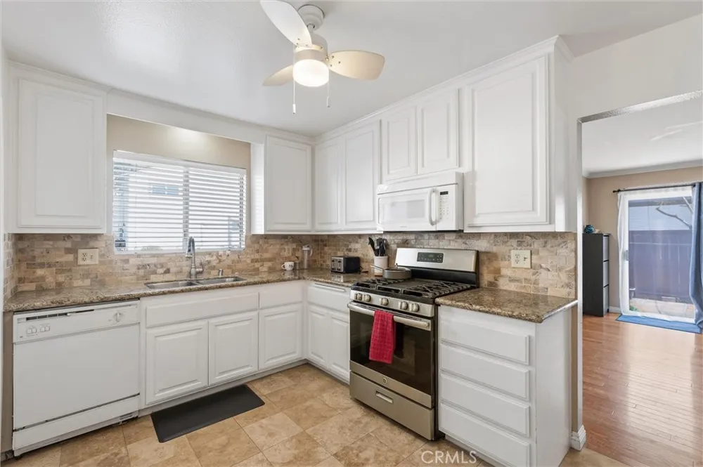 1734 Bradbury Drive #74 Montebello, CA 90640