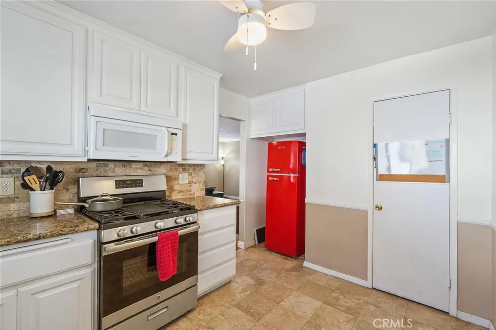 1734 Bradbury Drive #74 Montebello, CA 90640