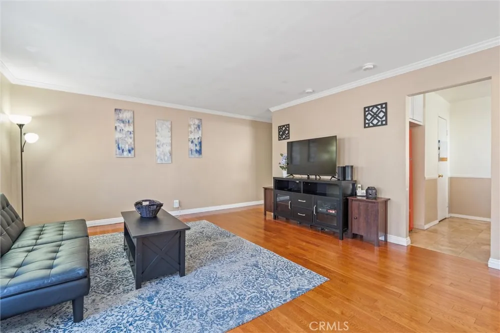 1734 Bradbury Drive #74 Montebello, CA 90640