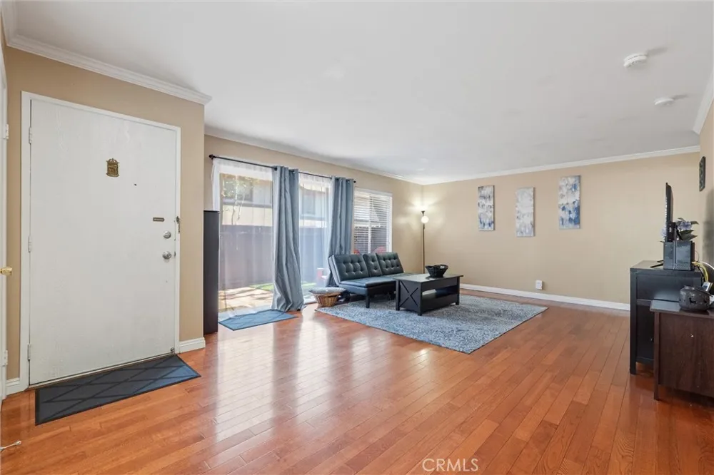 1734 Bradbury Drive #74 Montebello, CA 90640