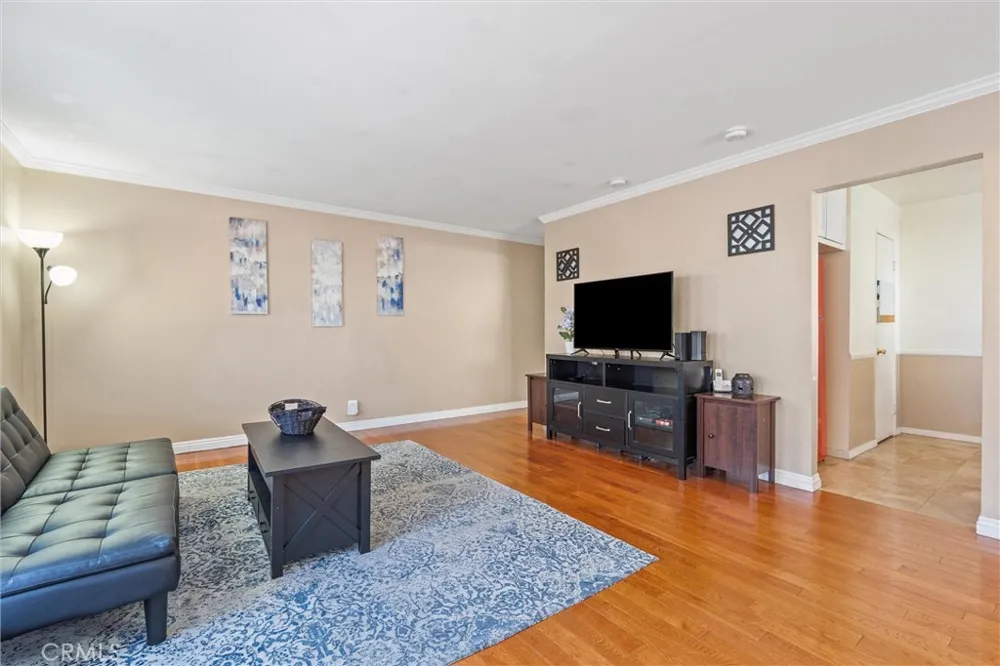 1734 Bradbury Drive #74 Montebello, CA 90640
