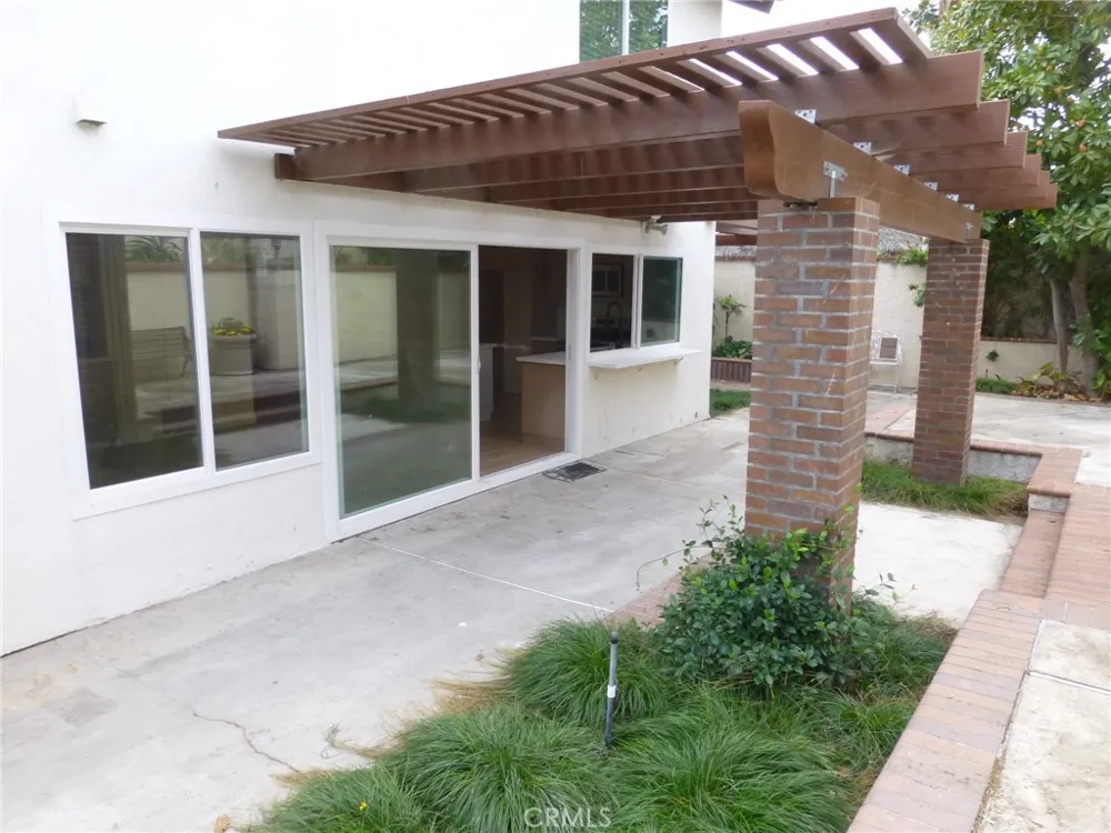 19661 Bluefield Yorba Linda, CA 92886
