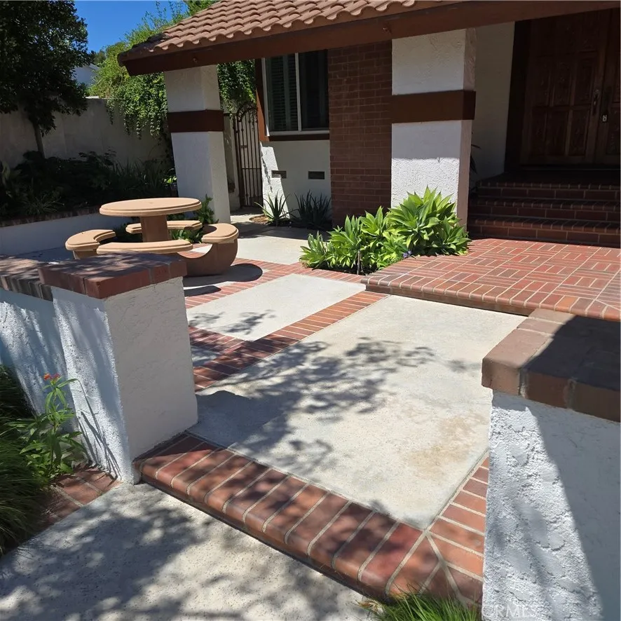 19661 Bluefield Yorba Linda, CA 92886