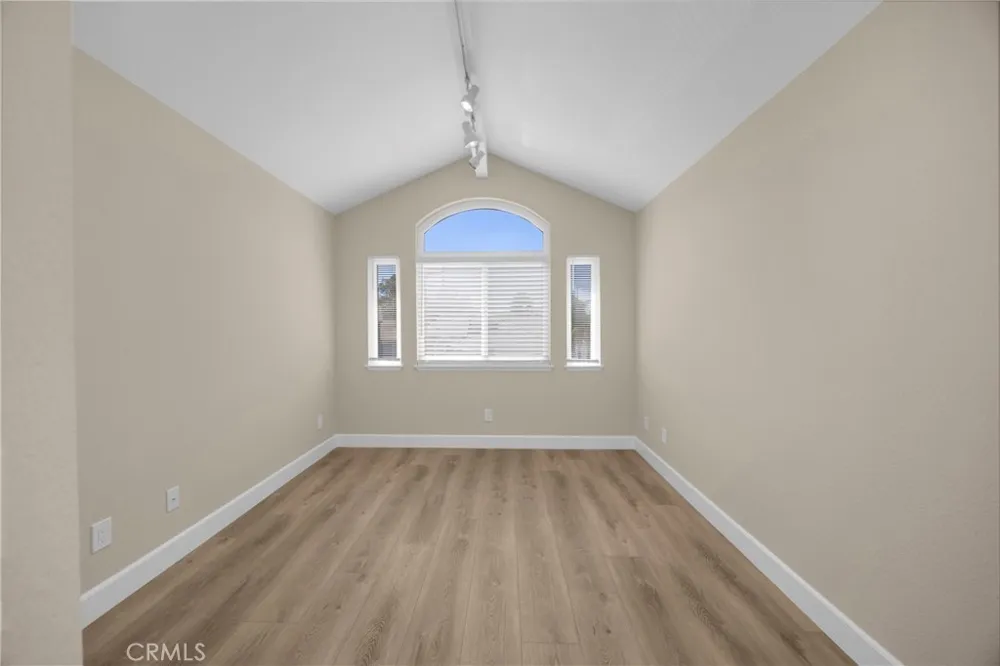 5700 Scotch Pine Yorba Linda, CA 92886