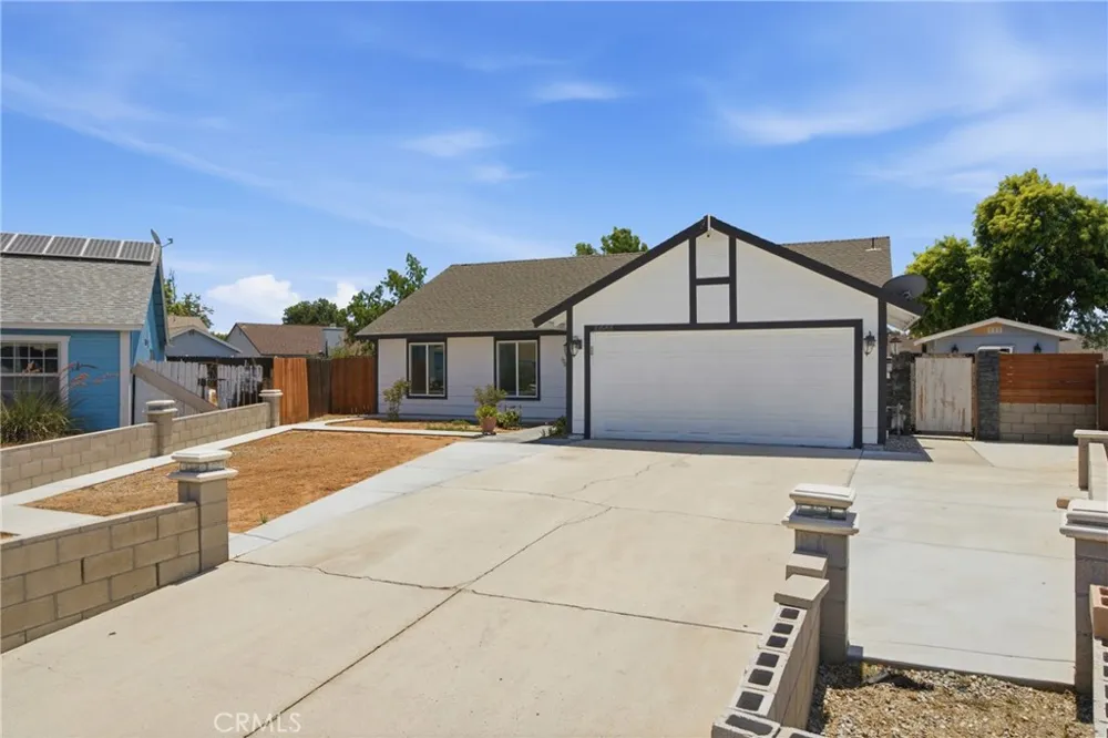 2443 Tulip Court Hemet, CA 92545