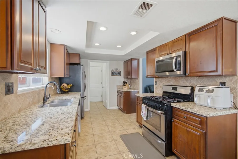 2443 Tulip Court Hemet, CA 92545