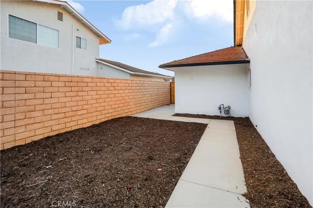 480 Cienaga Fullerton, CA 92835