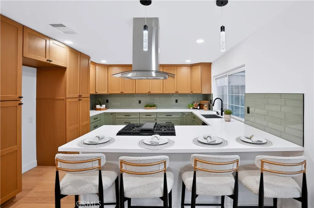 480 Cienaga Fullerton, CA 92835