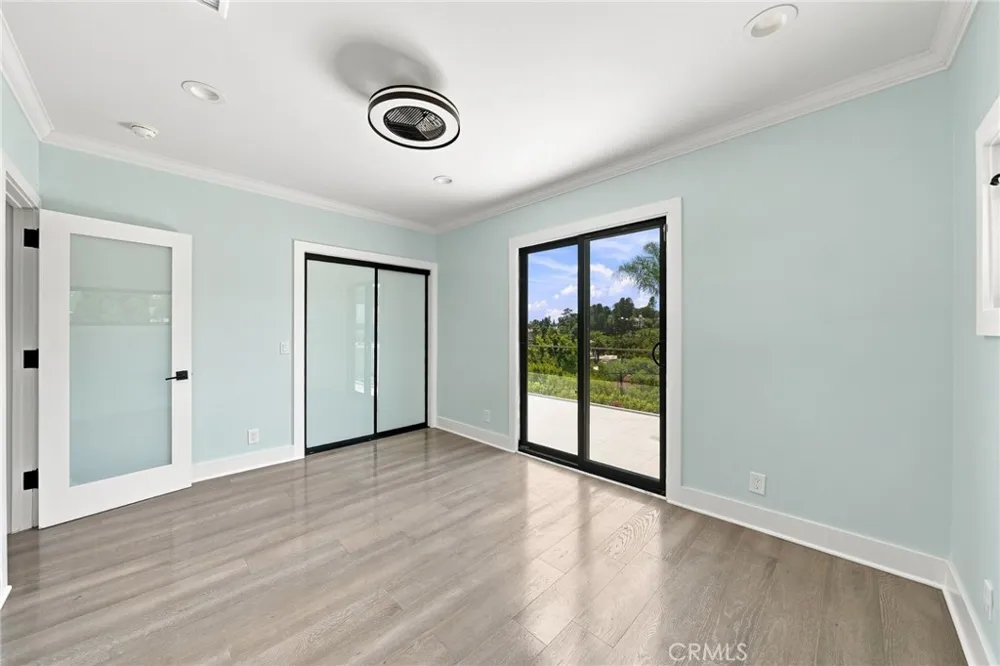 6002 Graciosa Los Angeles, CA 90068
