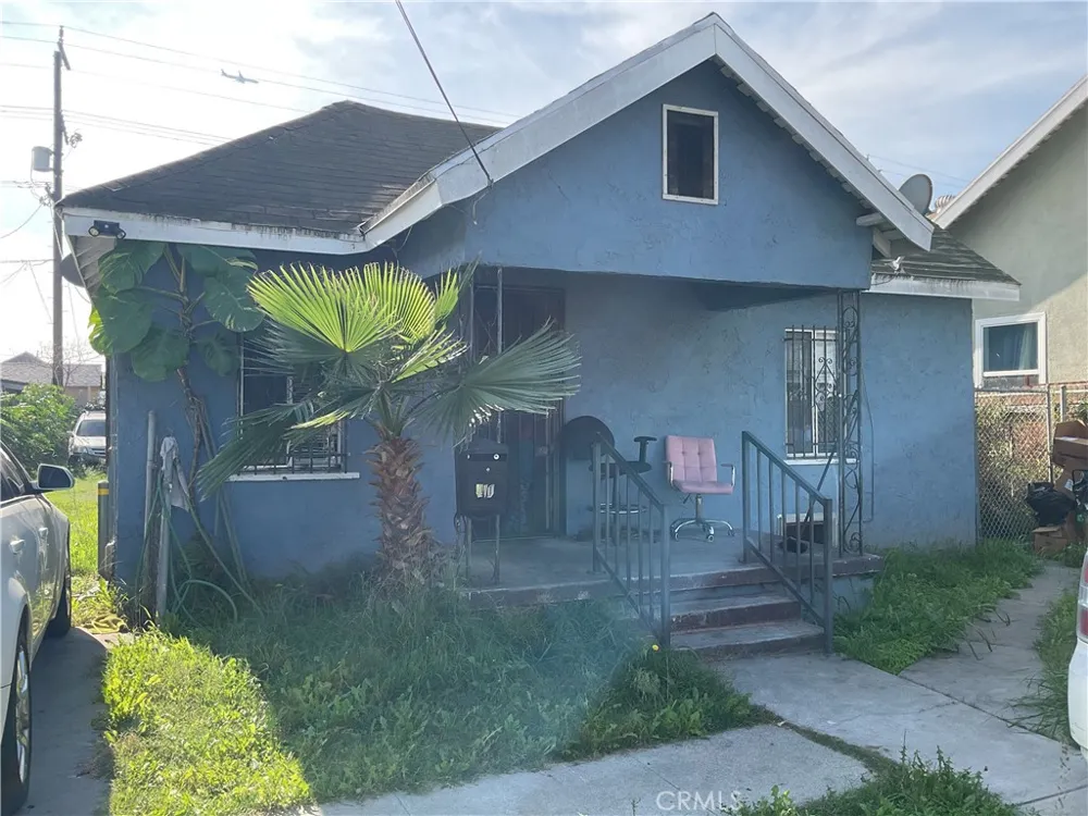 410 E Gage Avenue Los Angeles, CA 90003