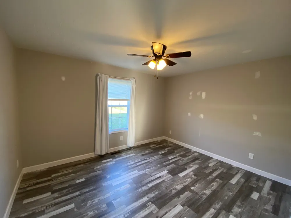 102 Willow Hill Ct Auburn, KY 42206