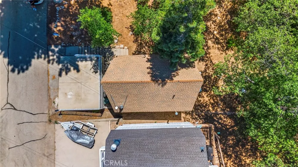 2418 Fir Running Springs, CA 92382
