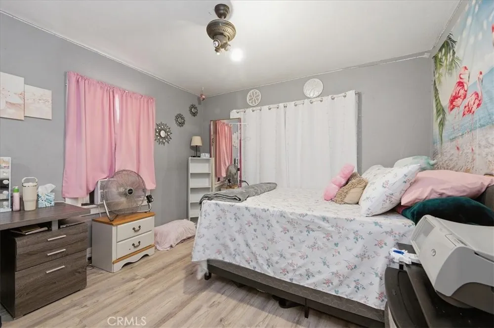 26180 Yale Hemet, CA 92544