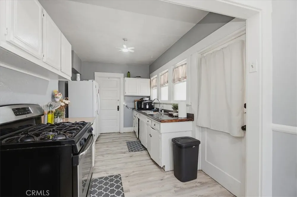 26180 Yale Hemet, CA 92544