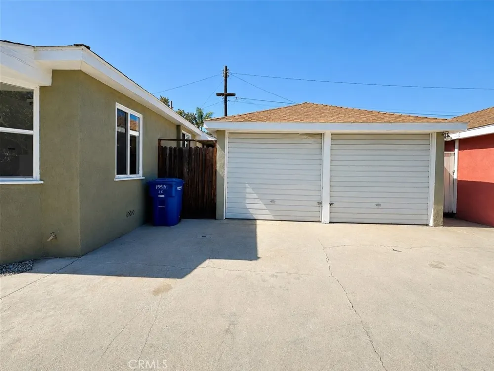 15531 Eucalyptus Avenue Bellflower, CA 90706