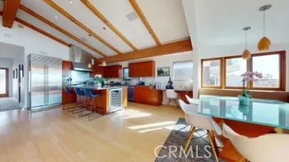 3205 Bayview Drive Manhattan Beach, CA 90266