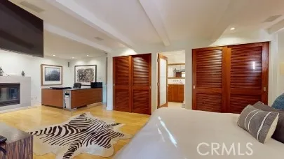 3205 Bayview Drive Manhattan Beach, CA 90266