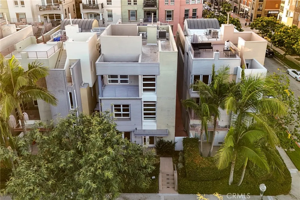 13011 Discovery Creek Playa Vista, CA 90094