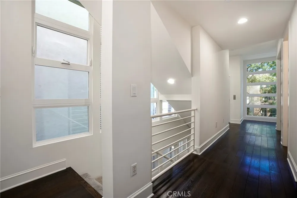 13011 Discovery Creek Playa Vista, CA 90094