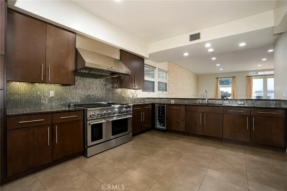 13011 Discovery Creek Playa Vista, CA 90094