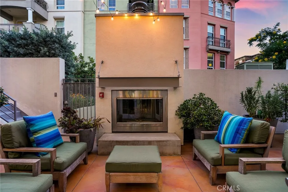13011 Discovery Creek Playa Vista, CA 90094