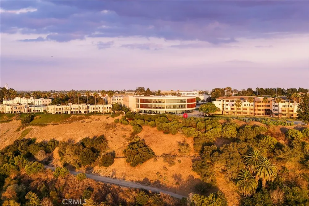 13011 Discovery Creek Playa Vista, CA 90094