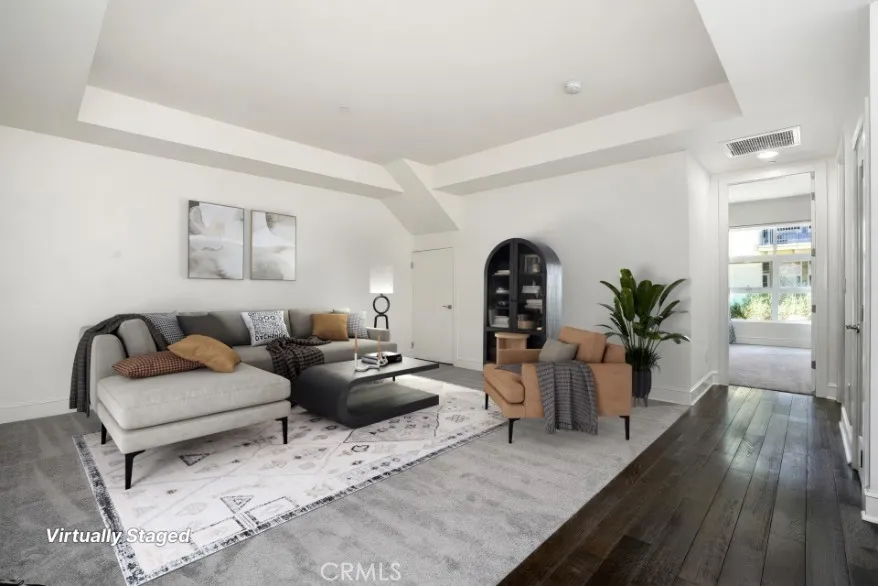 13011 Discovery Creek Playa Vista, CA 90094