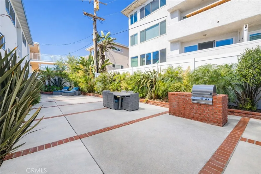 1710 Esplanade Redondo Beach, CA 90277